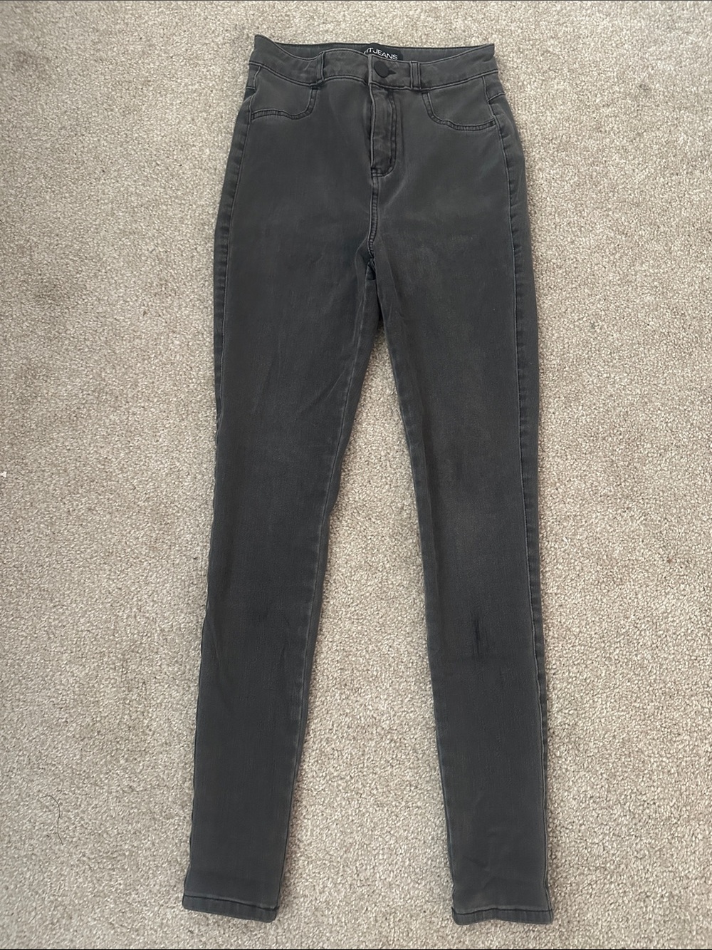 FITJEANS Women's skinny jeans in charcoal gray
